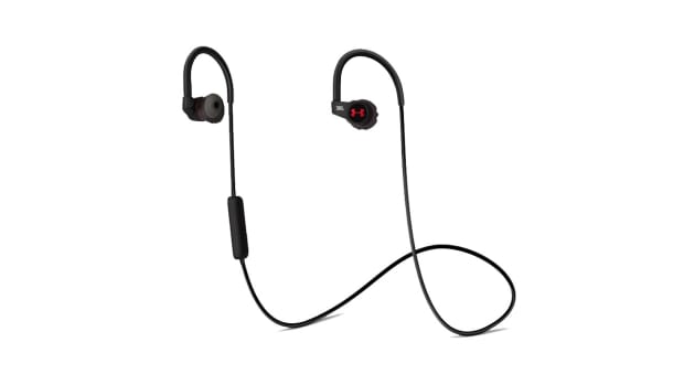 ua-jbl-hr-headphones.jpg